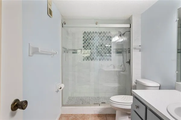 $75,000 | 400 El Camino Drive, Unit 202, Winter Haven, FL 33884