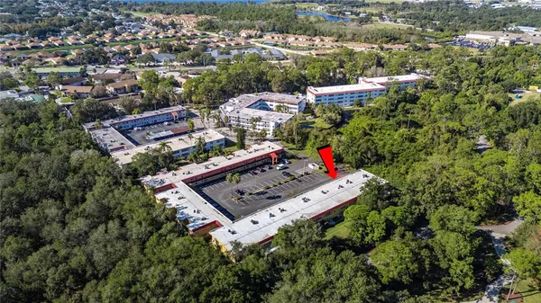 $75,000 | 400 El Camino Drive, Unit 202, Winter Haven, FL 33884