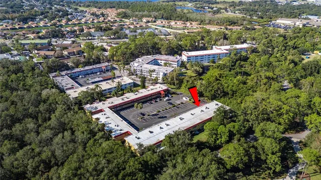 $85,000 | 400 El Camino Drive, Unit 202, Winter Haven, FL 33884