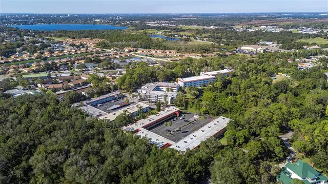 $85,000 | 400 El Camino Drive, Unit 202, Winter Haven, FL 33884