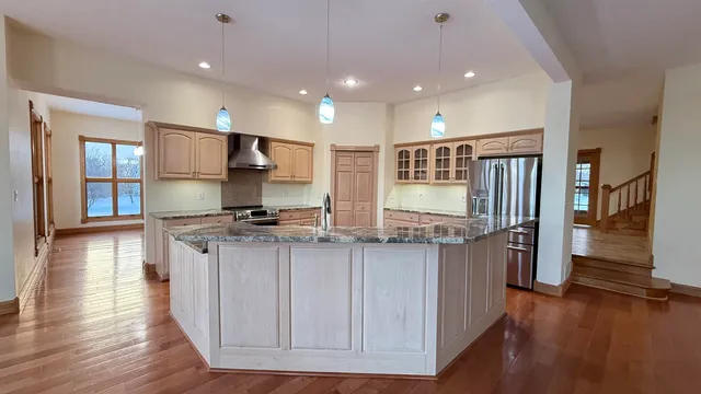 $735,000 | 3815 Gray Fox Run, Rockford, IL 61114