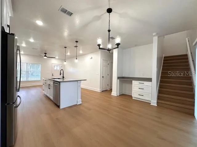 $1,900 | 250 East Collins Street, Umatilla, FL 32784