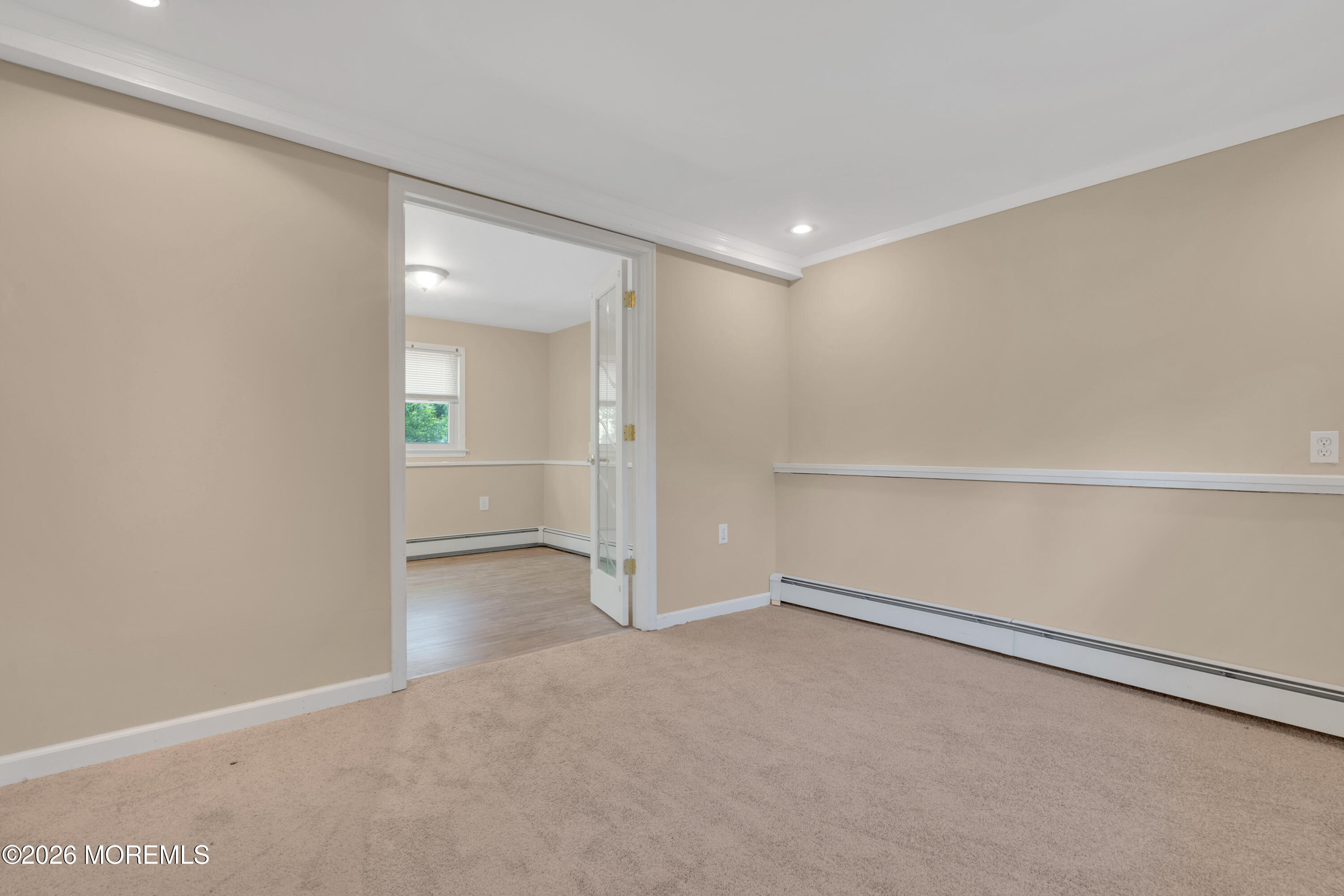 400 Diamond Road Jackson, NJ 08527 - Photo 17 of 53 Lower level living area