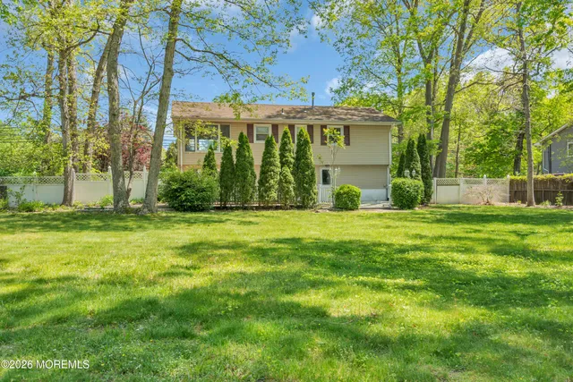 $569,000 | 400 Diamond Road, Jackson, NJ 08527