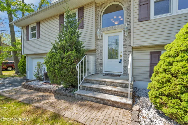 $569,000 | 400 Diamond Road, Jackson, NJ 08527