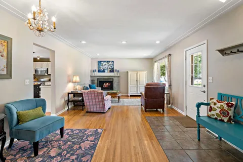 $900,000 | 6017 Birchcrest Drive, Edina, MN 55436