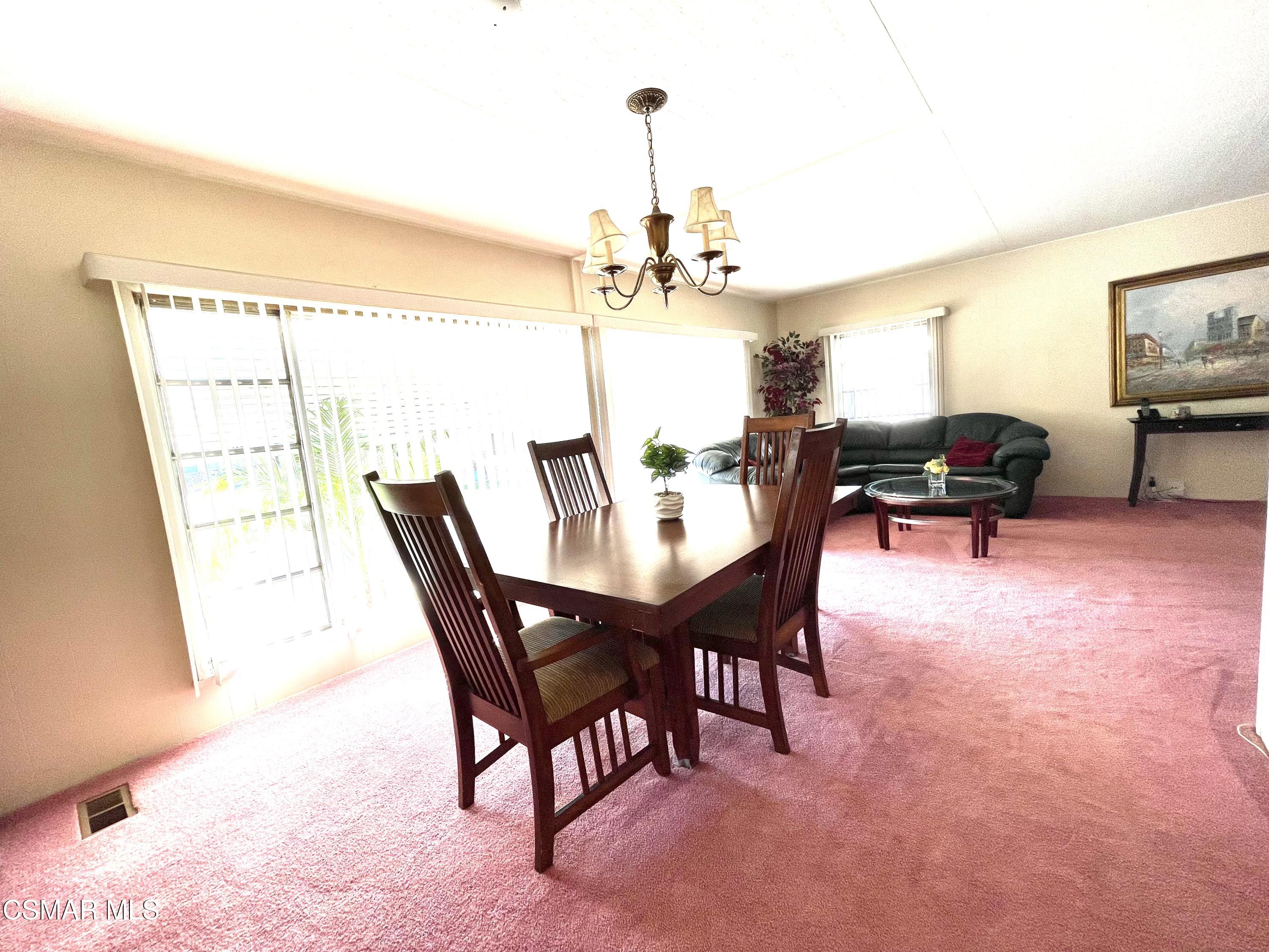 195 Tierra Rejada Road, Unit 98 Simi Valley, CA 93065 - Photo 12 of 35 163AF828-267E-46F0-A6D0-546679724BCE