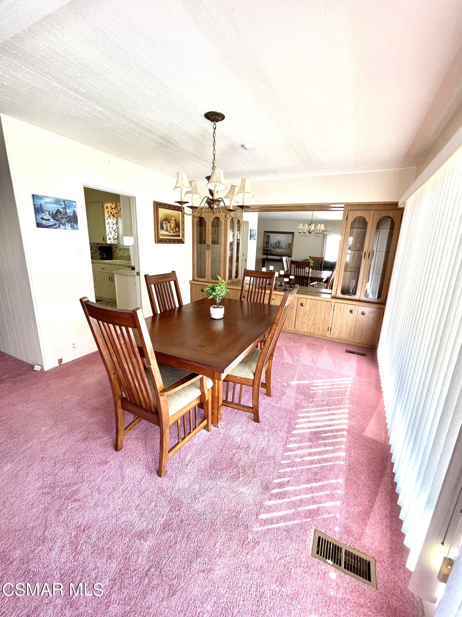 195 Tierra Rejada Road, Unit 98 Simi Valley, CA 93065 - Photo 13 of 35 1B0C2140-0FB1-45D3-872C-40A31224CACF