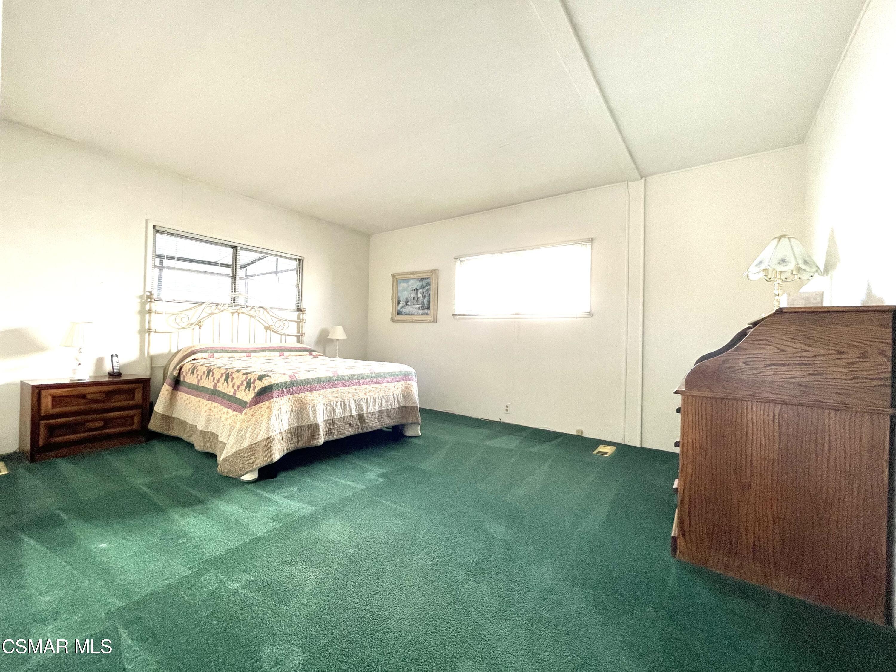 195 Tierra Rejada Road, Unit 98 Simi Valley, CA 93065 - Photo 22 of 35 CC404ECA-6613-4776-99CF-D0E525AE316E