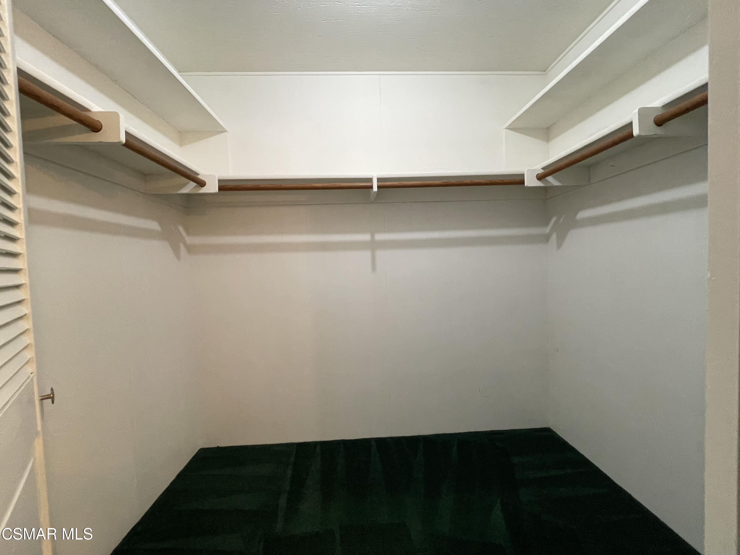 195 Tierra Rejada Road, Unit 98 Simi Valley, CA 93065 - Photo 23 of 35 B8AB7F21-9494-4EAC-AC16-88EB87E02C5F