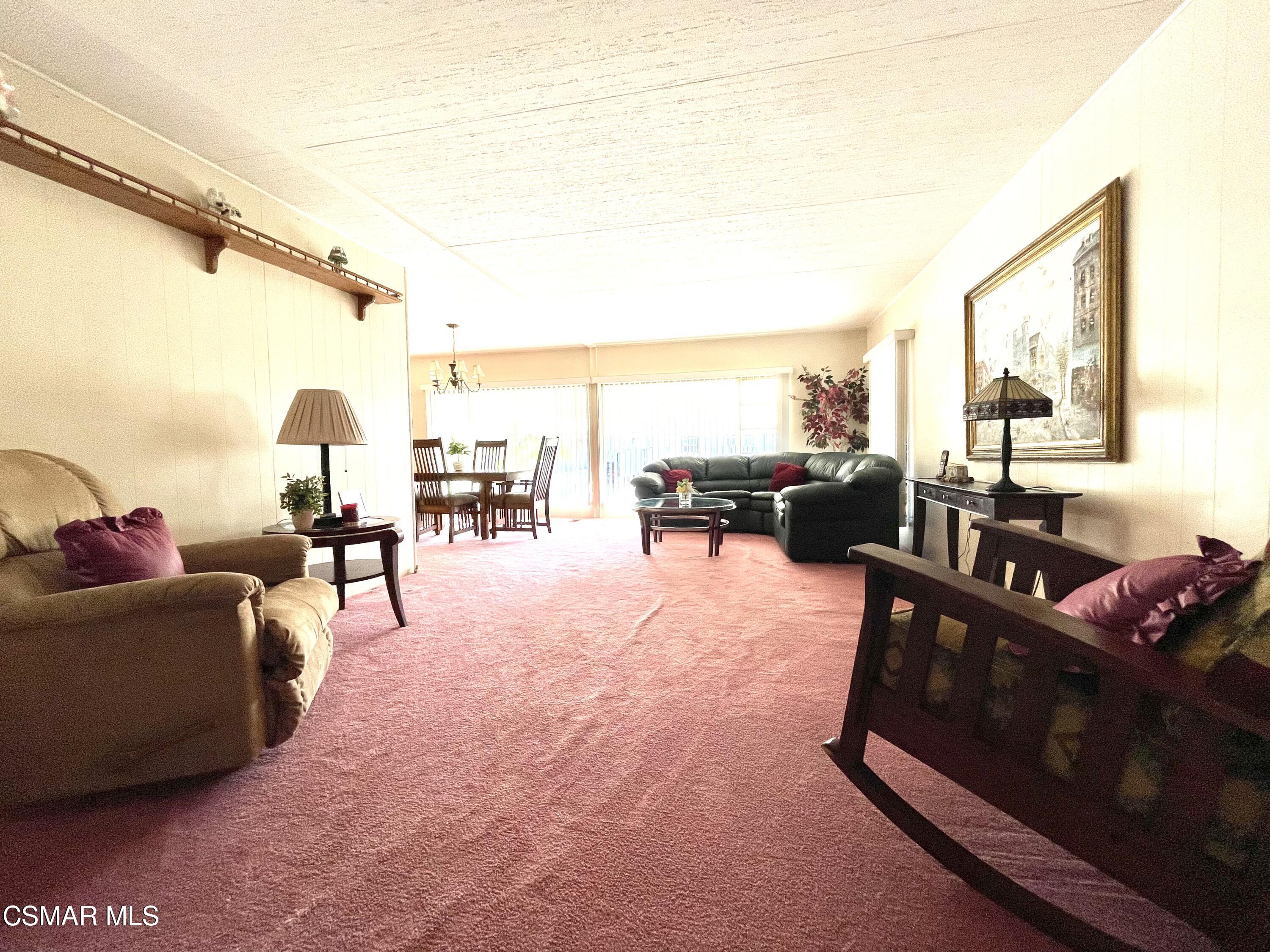 195 Tierra Rejada Road, Unit 98 Simi Valley, CA 93065 - Photo 10 of 35 042041C4-E5FB-4DF1-A4D5-57863B135949