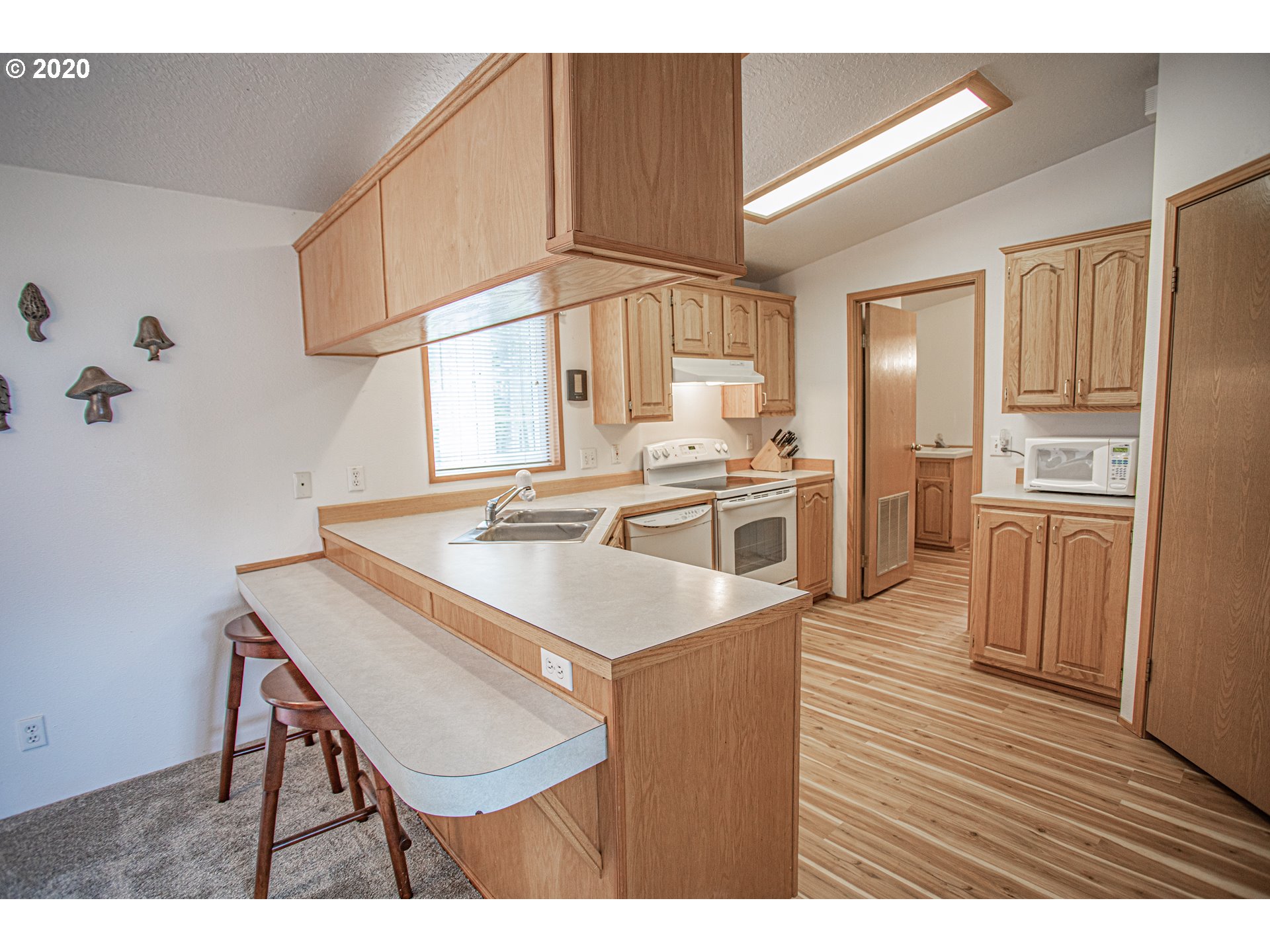 2169 State Road Mosier, OR 97040 - Photo 17 of 32 Gallery Image 17