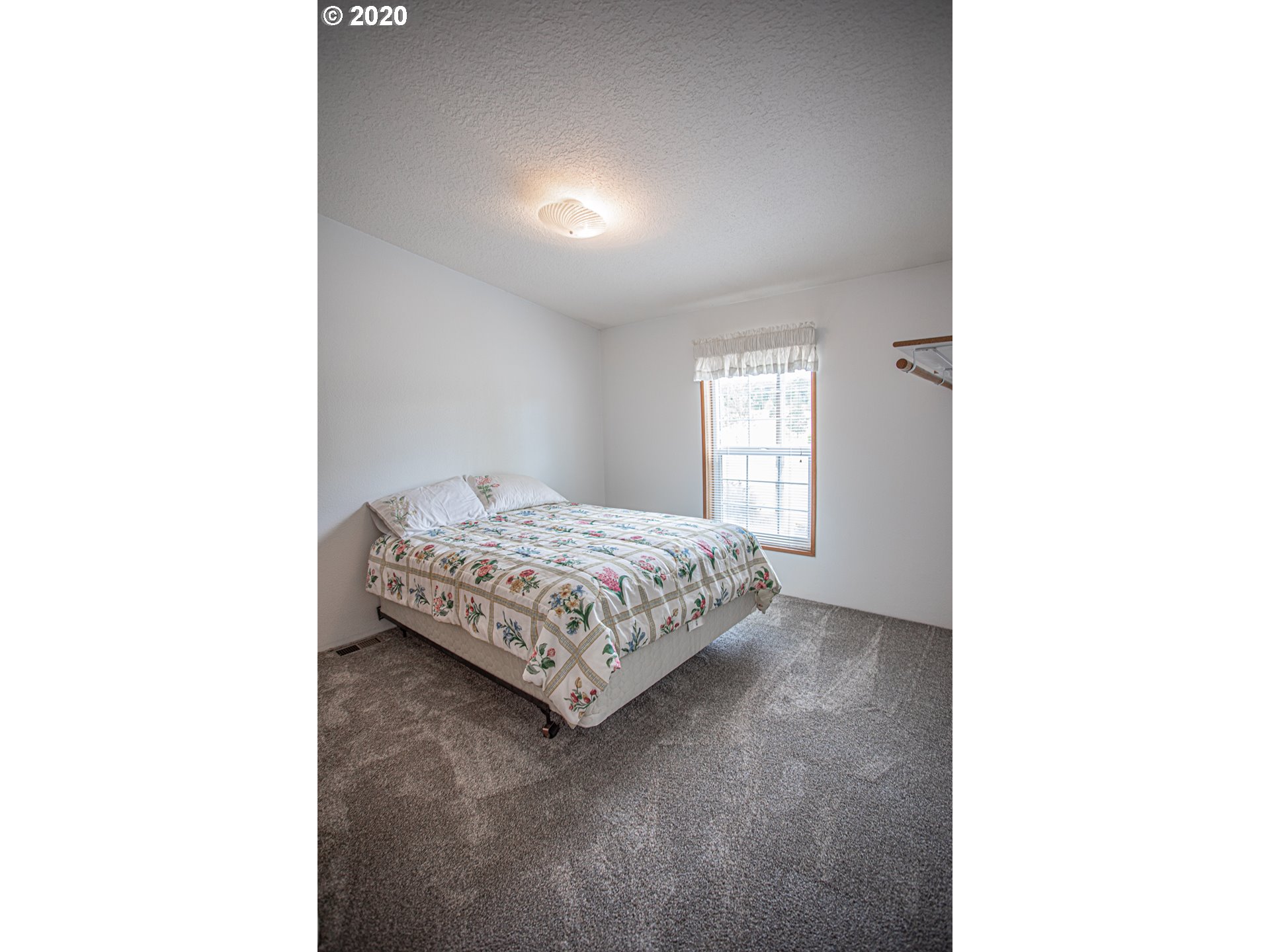2169 State Road Mosier, OR 97040 - Photo 25 of 32 Gallery Image 25