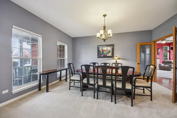 $550,000 | 224 Cross Creek Lane, Lindenhurst, IL 60046