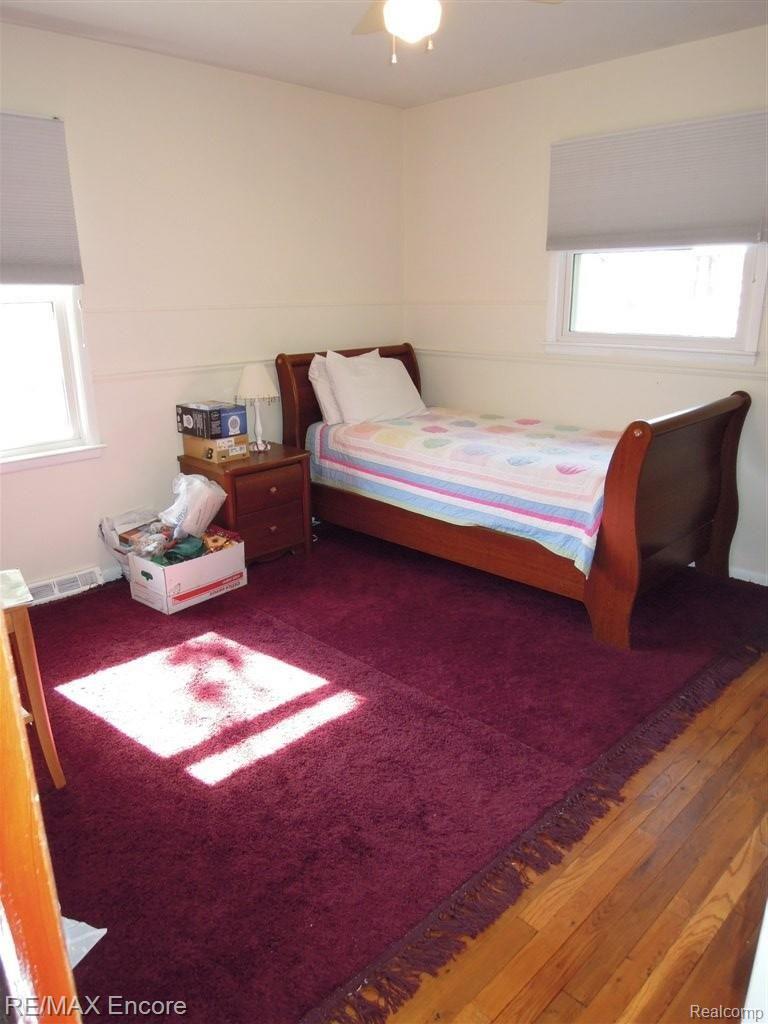 2725 Frembes Road Waterford, MI 48329 - Photo 12 of 24 DSCN5389.JPG