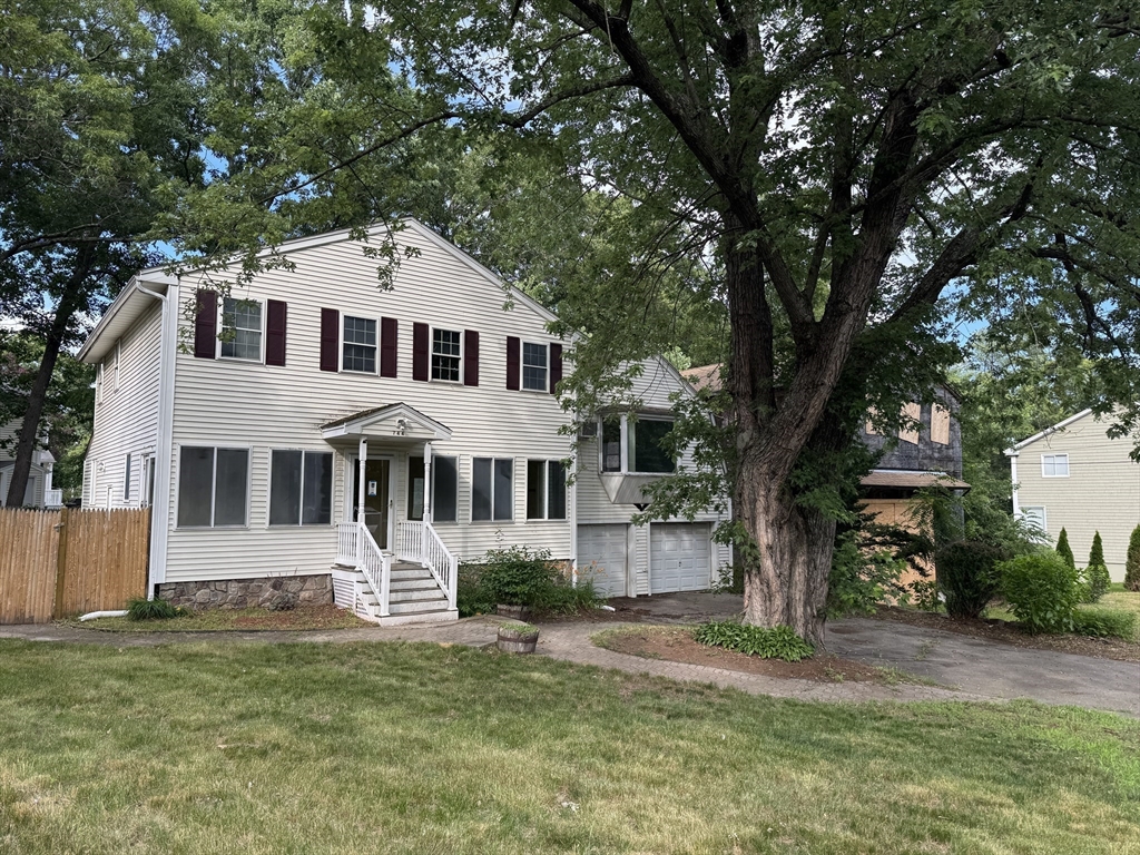 744 Boston Road Billerica, MA 01821 - Photo 2 of 26