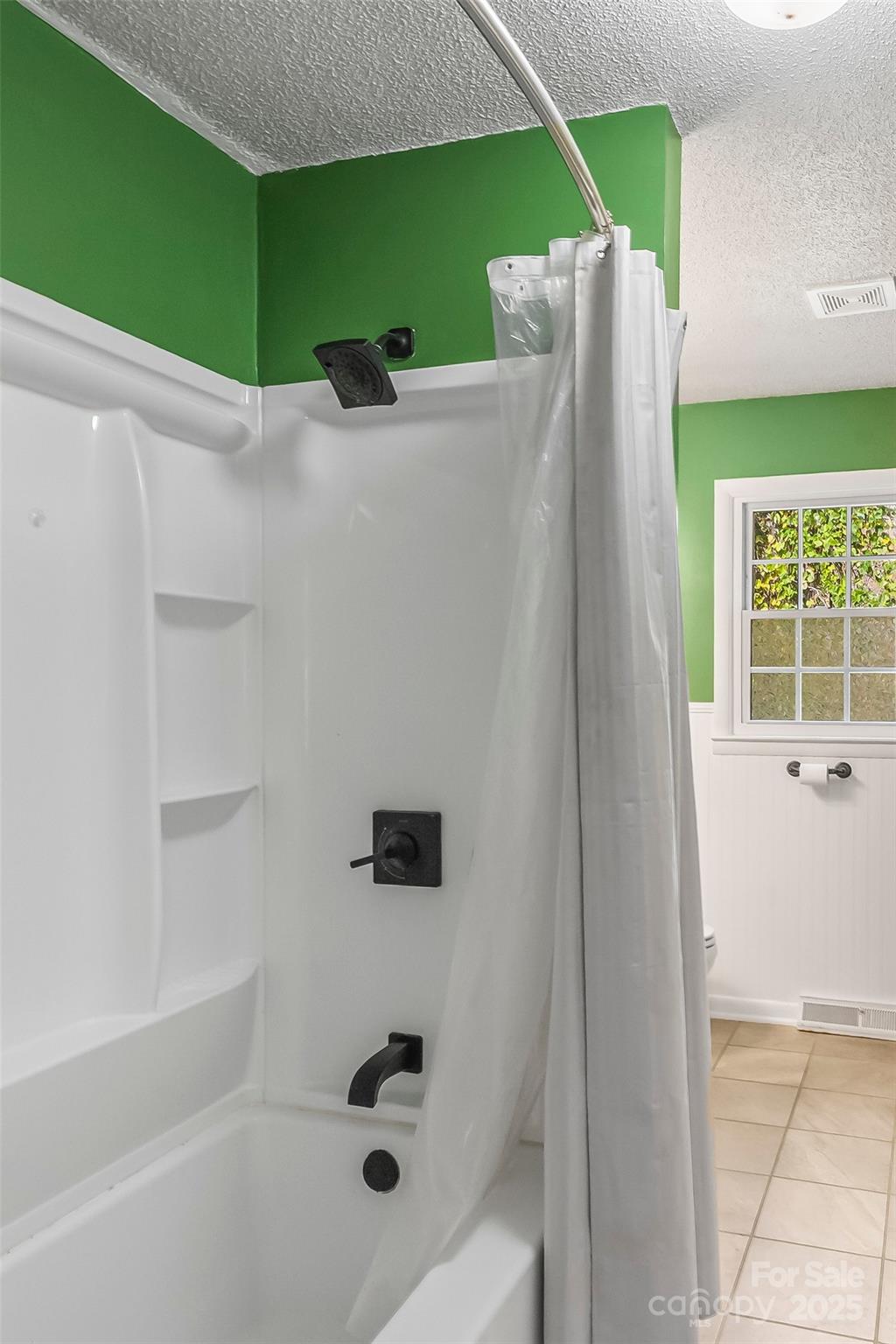 320 Morehead St Extension Morganton, NC 28655 - Photo 13 of 33