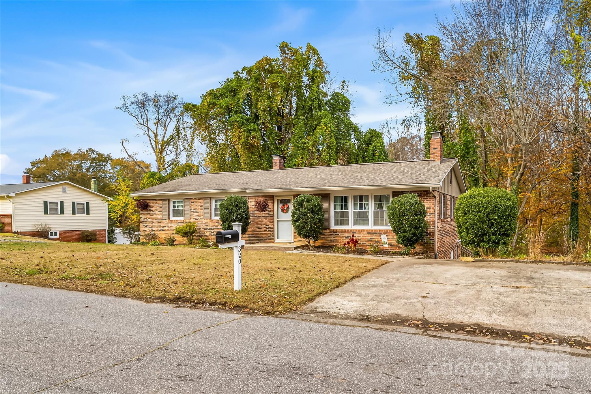 320 Morehead St Extension Morganton, NC 28655 - Photo 4 of 33 front view of a house with a yard