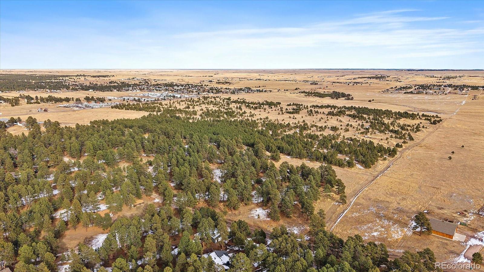 N/a N/a Tbd Elizabeth, CO 80107 - Photo 3 of 21 a view of city and ocean