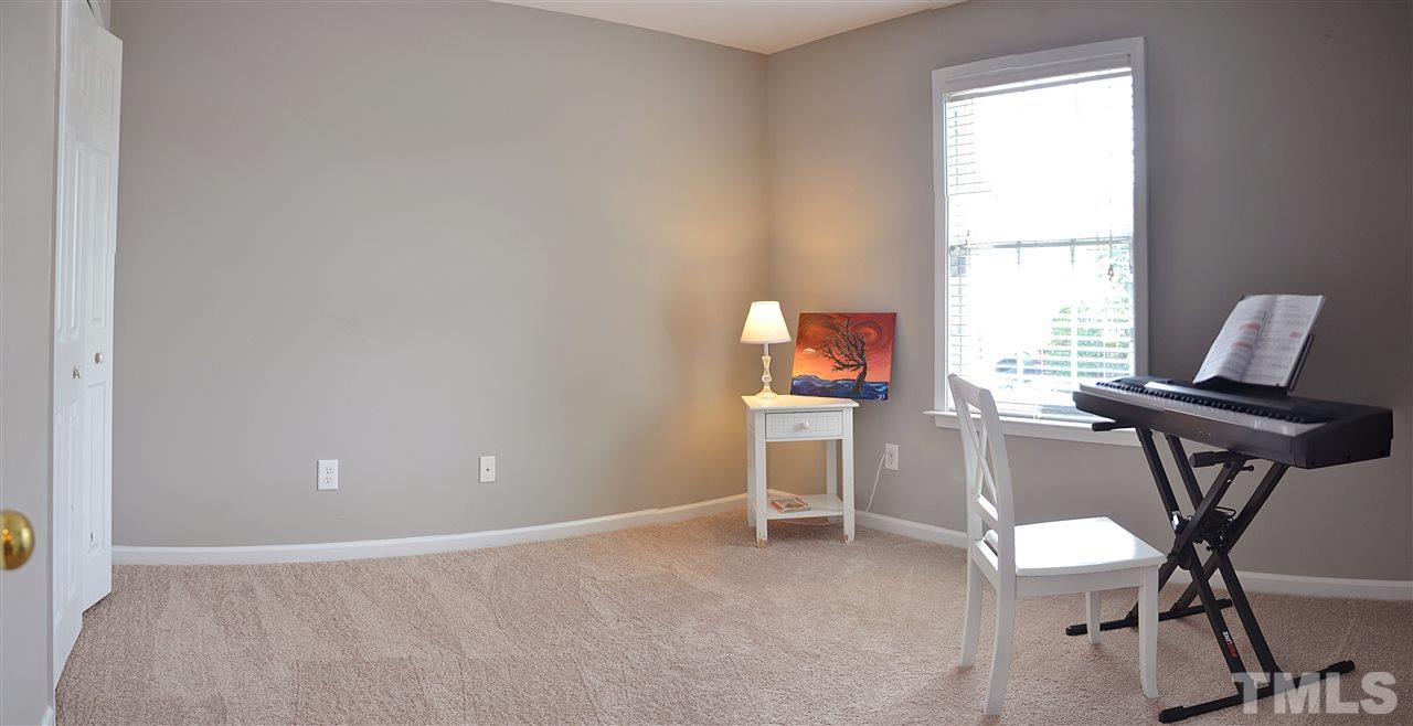 5724 Keowee Way Raleigh, NC 27616 - Photo 15 of 25 Gallery Image 15