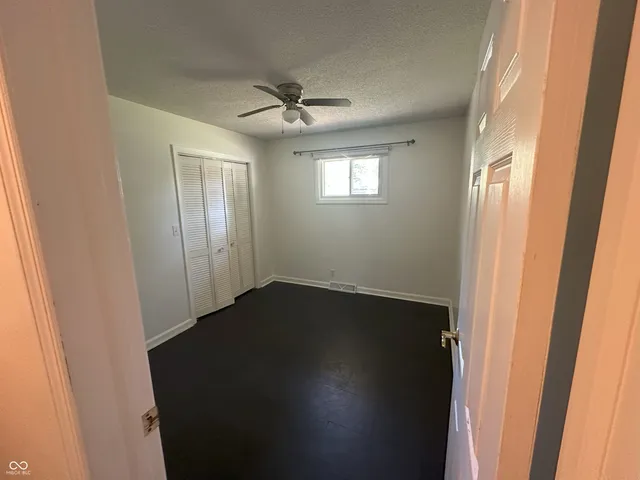 $211,750 | 5105 South Breezewood Drive, Muncie, IN 47302