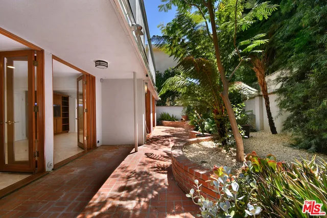 $1,399,000 | 14128 Dickens Street, Sherman Oaks, CA 91423