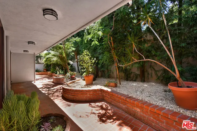 $1,399,000 | 14128 Dickens Street, Sherman Oaks, CA 91423