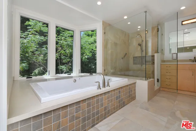 $1,399,000 | 14128 Dickens Street, Sherman Oaks, CA 91423