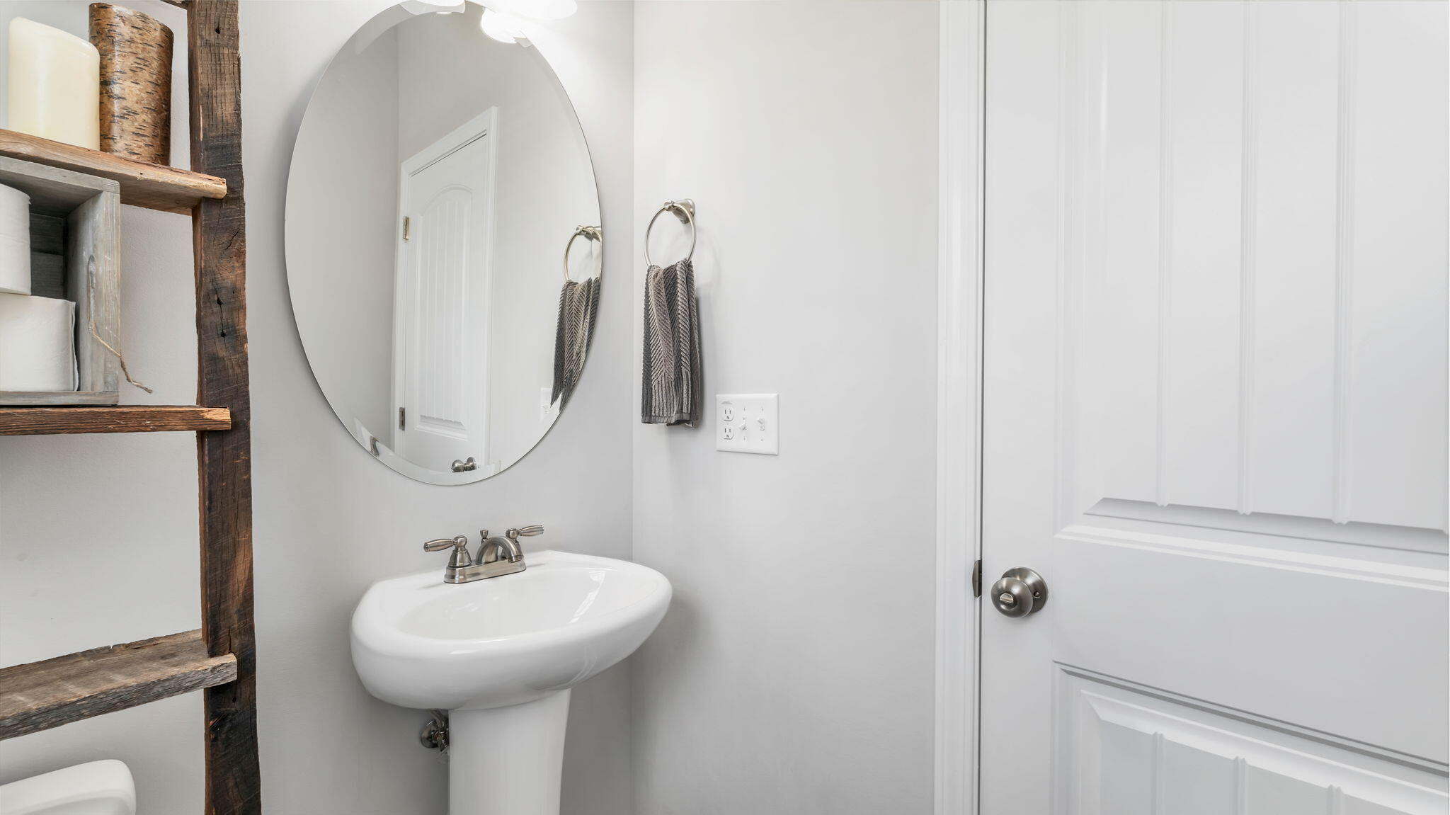 1367 M L Miller Road Brooklet, GA 30415 - Photo 40 of 44 half bath