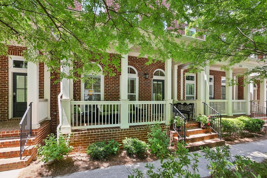 631 Brennan Drive Decatur, GA 30033 - Photo 2 of 27