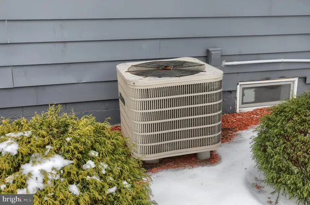 $359,900 | 6625 Jordan Drive, Harrisburg, PA 17111