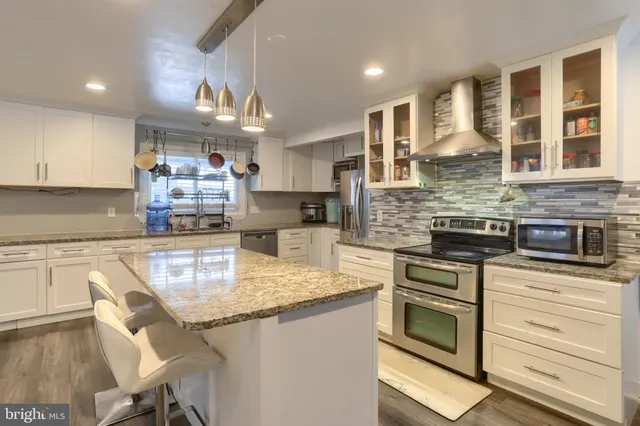 $359,900 | 6625 Jordan Drive, Harrisburg, PA 17111