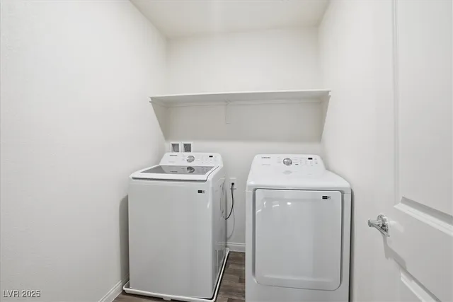 $1,950 | 5623 Sunset Amber Avenue, Las Vegas, NV 89122