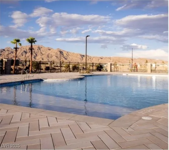 $1,950 | 5623 Sunset Amber Avenue, Las Vegas, NV 89122