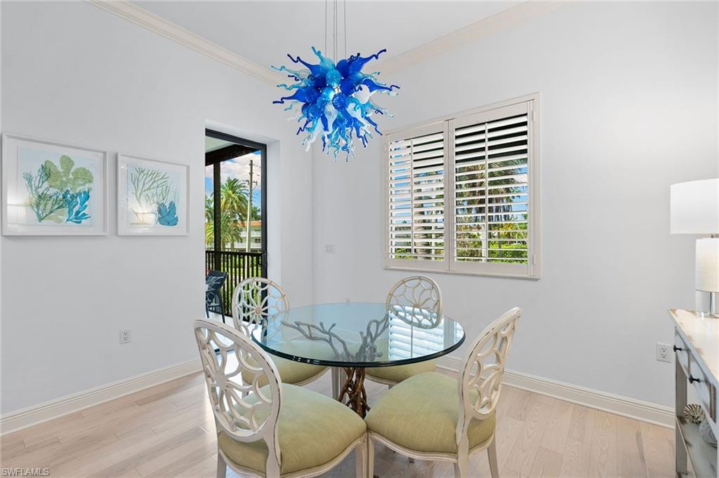 965 Sandpiper Street, Unit J204 Naples, FL 34102 - Photo 4 of 35