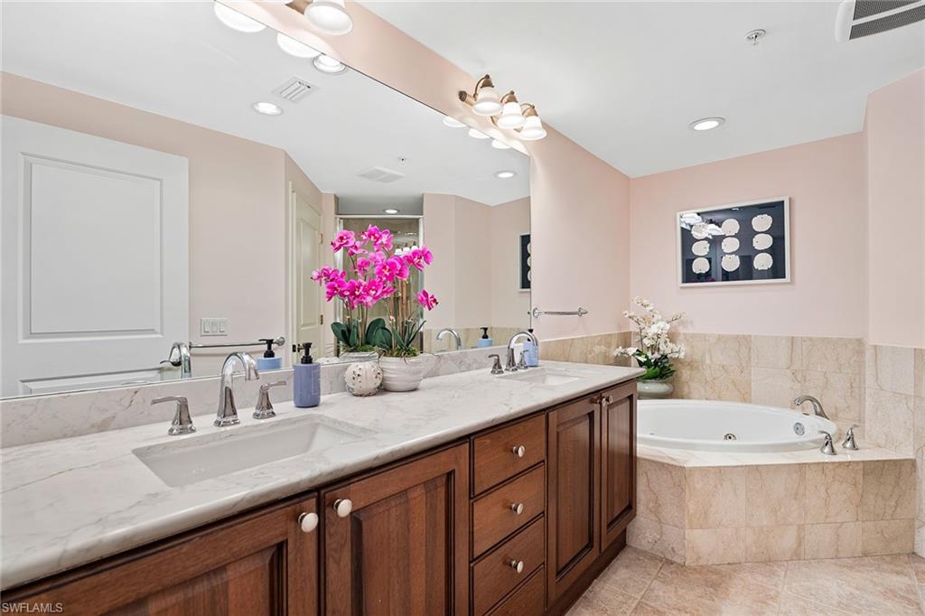 965 Sandpiper Street, Unit J204 Naples, FL 34102 - Photo 9 of 35