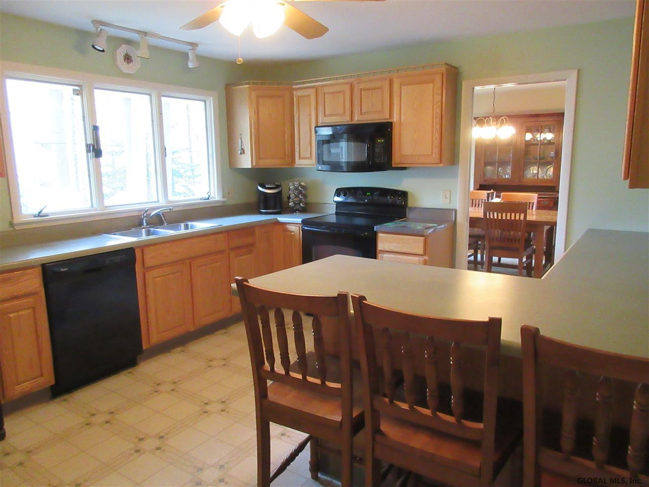 96 Mosher Road Bethlehem, NY 12054 - Photo 7 of 22 Photo 7