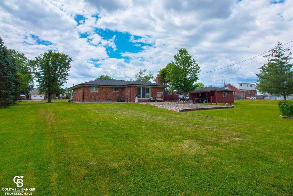34081 Armada Ridge Road Richmond, MI 48062 - Photo 5 of 31