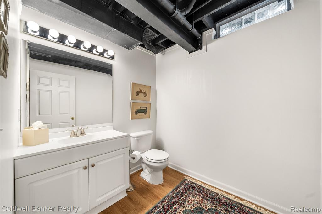 2206 Lagoon Drive Rochester Hills, MI 48309 - Photo 26 of 37