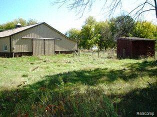 11737 Marshall Road South Lyon, MI 48178 - Photo 5 of 12 Horse Barn