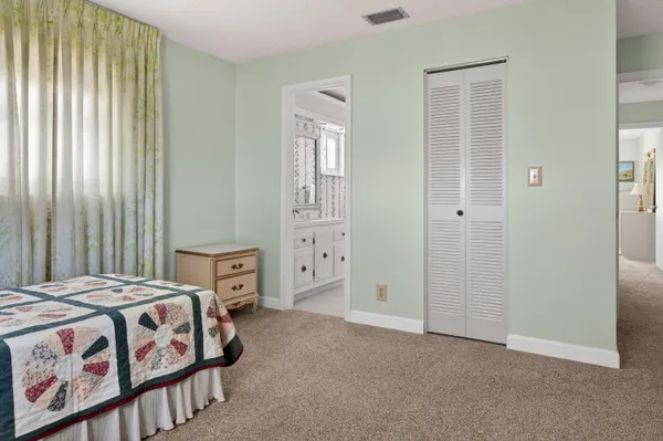 $410,000 | 2028 Southwest 19th Avenue, Boynton Beach, FL 33426