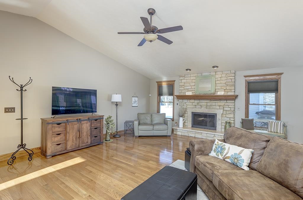 282 High Ridge Trail Rockford, IL 61107 - Photo 4 of 36 Gallery Image 4