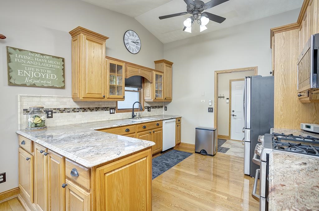 282 High Ridge Trail Rockford, IL 61107 - Photo 8 of 36 Gallery Image 8