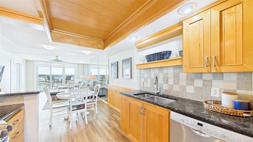 2539 Gary Circle, Unit 602 Dunedin, FL 34698 - Photo 8 of 40