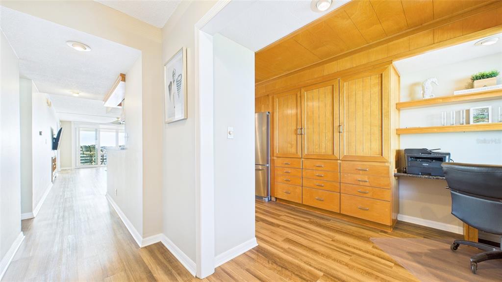 2539 Gary Circle, Unit 602 Dunedin, FL 34698 - Photo 10 of 40