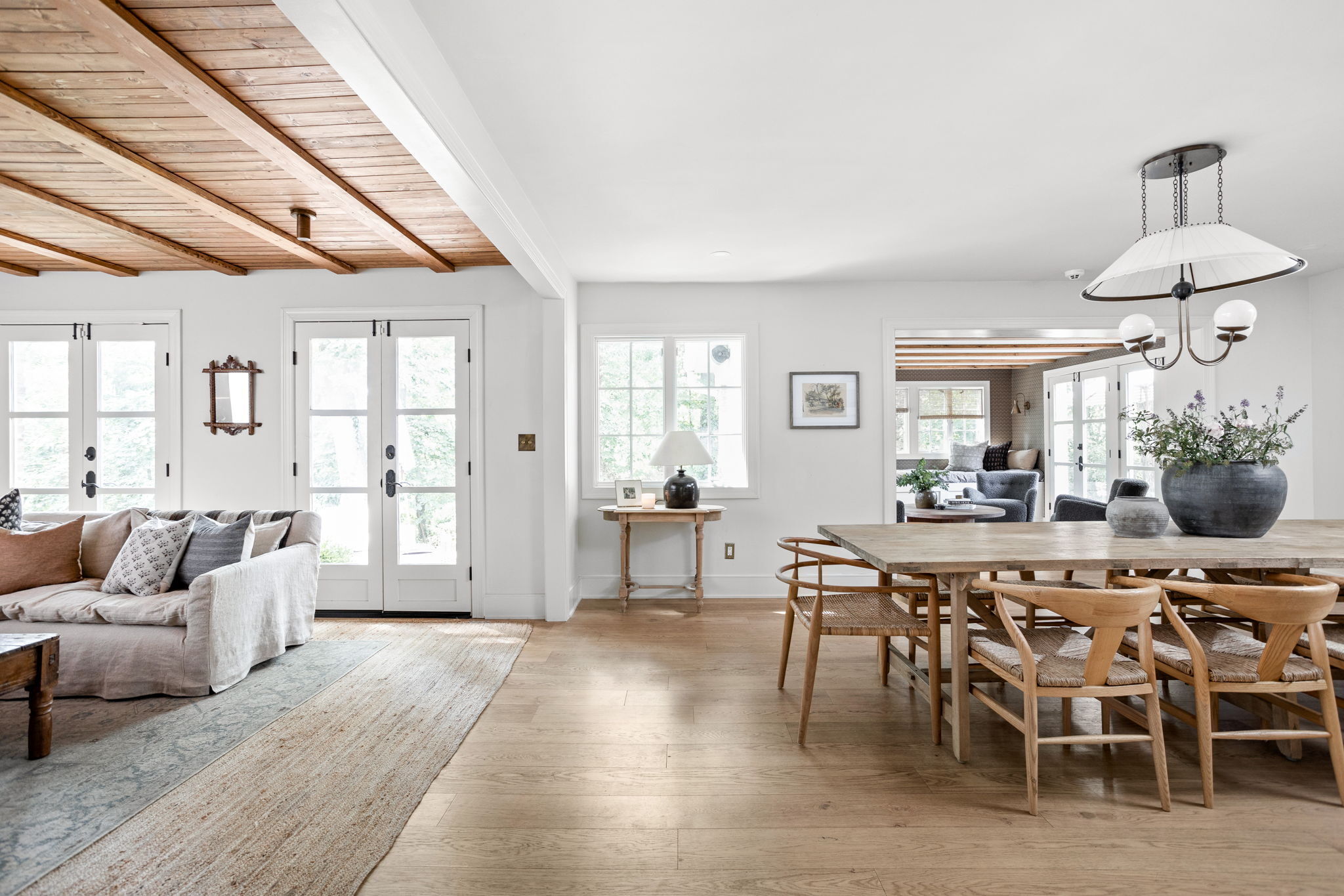 8920 Pickwick Drive Indianapolis, IN 46260 - Photo 12 of 90