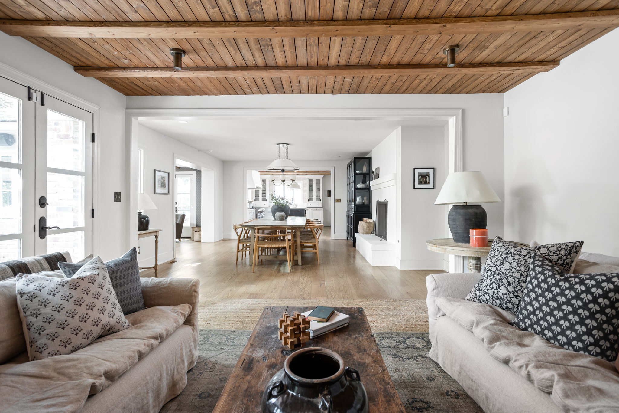 8920 Pickwick Drive Indianapolis, IN 46260 - Photo 18 of 90