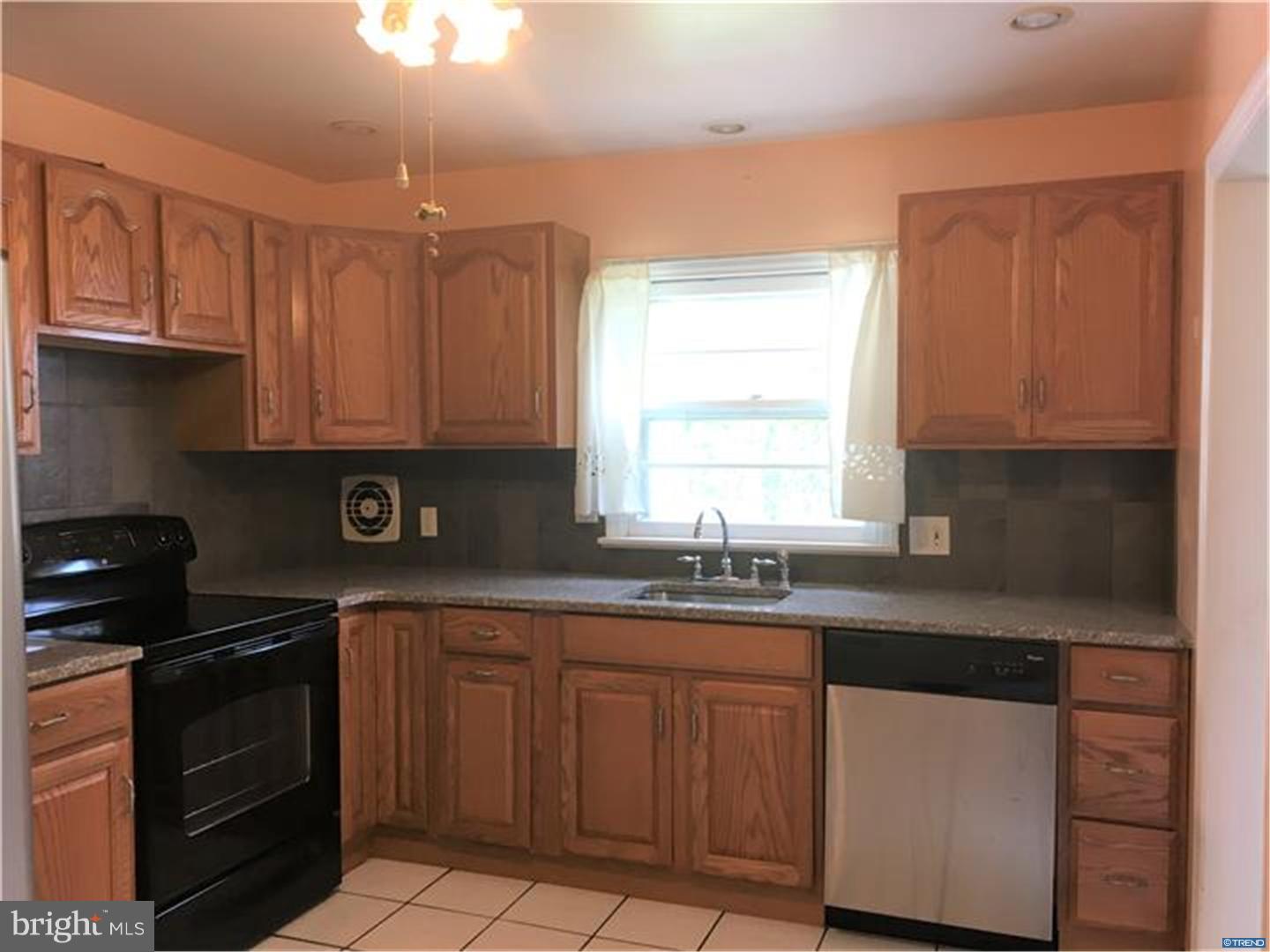 112 White Fawn Road Newark, DE 19711 - Photo 6 of 20 Gallery Image 6