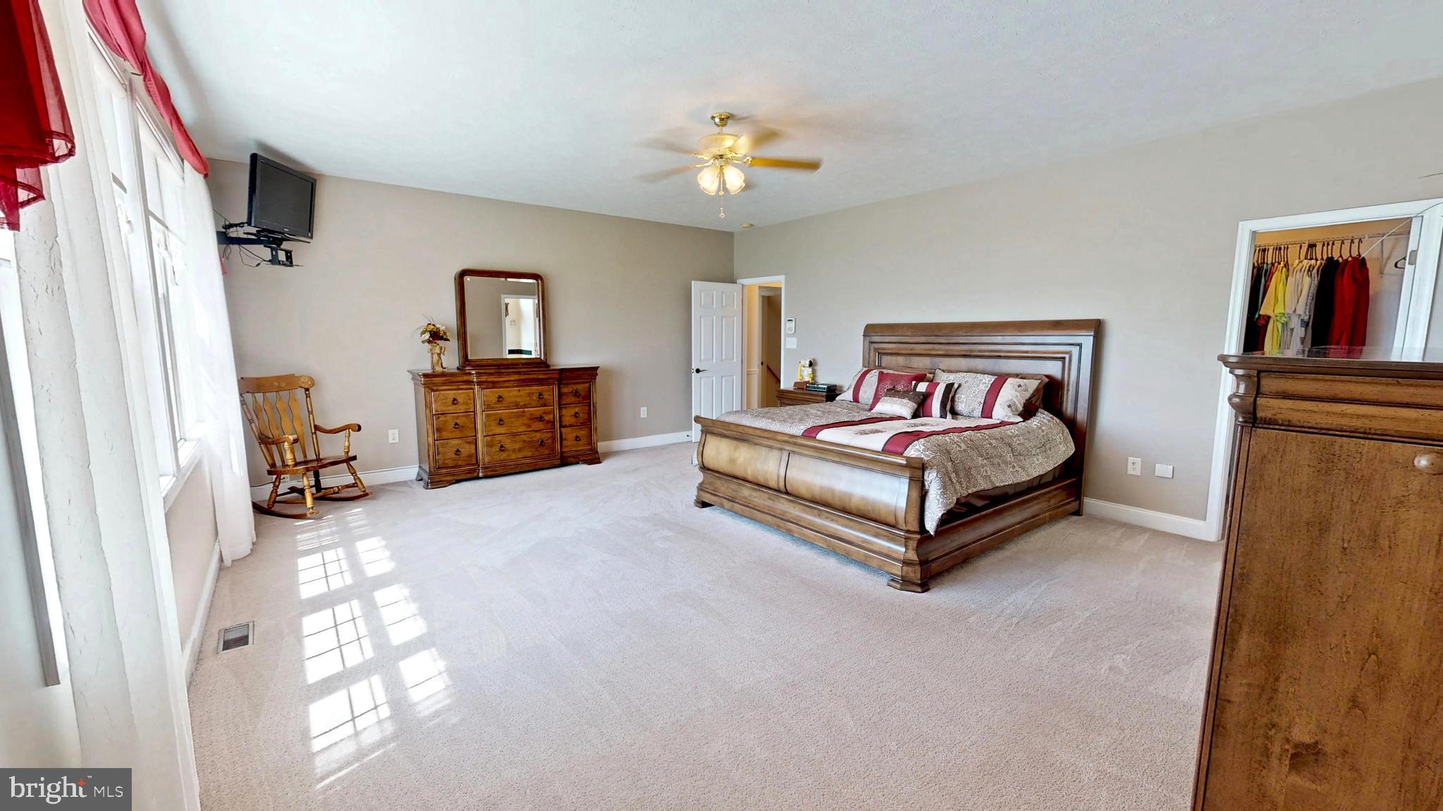 13785 Waverly Point Road Newburg, MD 20664 - Photo 34 of 65 Main Level - Master