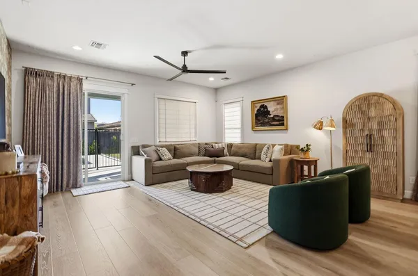 $3,595 | 4073 East Weather Vane Road, Gilbert, AZ 85296